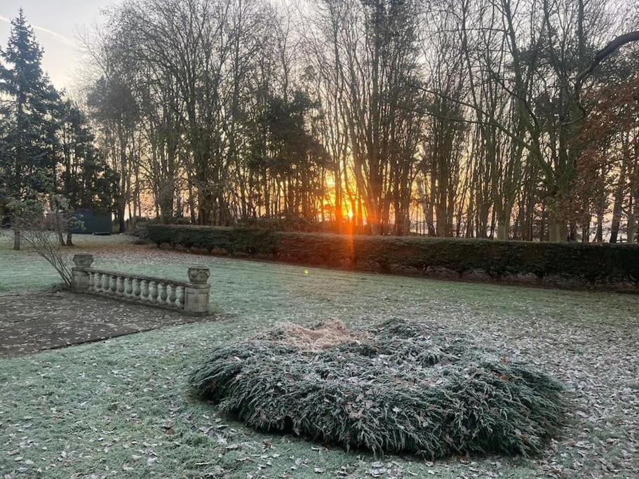 Brownhills Villa Eaton  Bagian luar foto