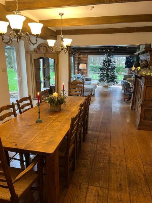 Brownhills Villa Eaton  Bagian luar foto
