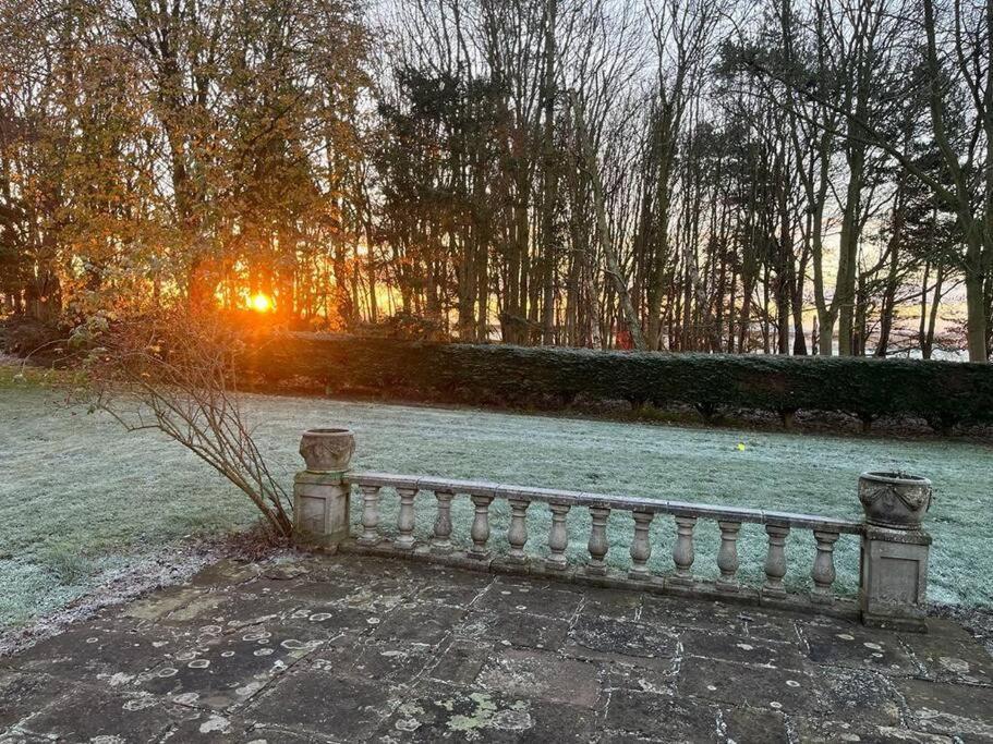 Brownhills Villa Eaton  Bagian luar foto