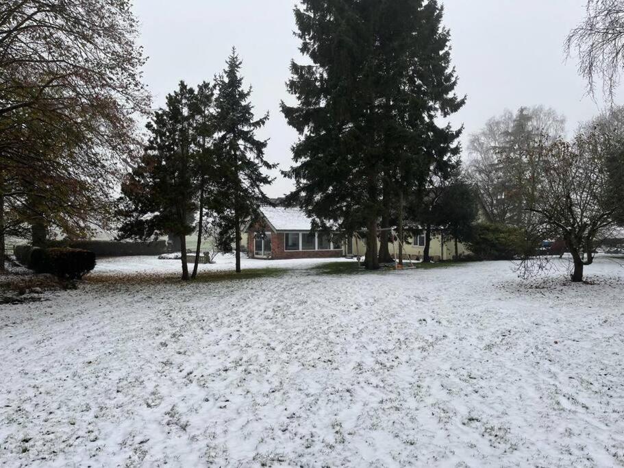 Brownhills Villa Eaton  Bagian luar foto