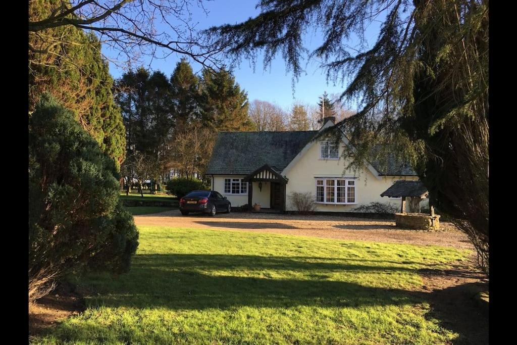 Brownhills Villa Eaton  Bagian luar foto